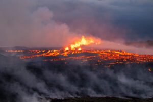 The Litli-Hrútur Eruption - A Timeline