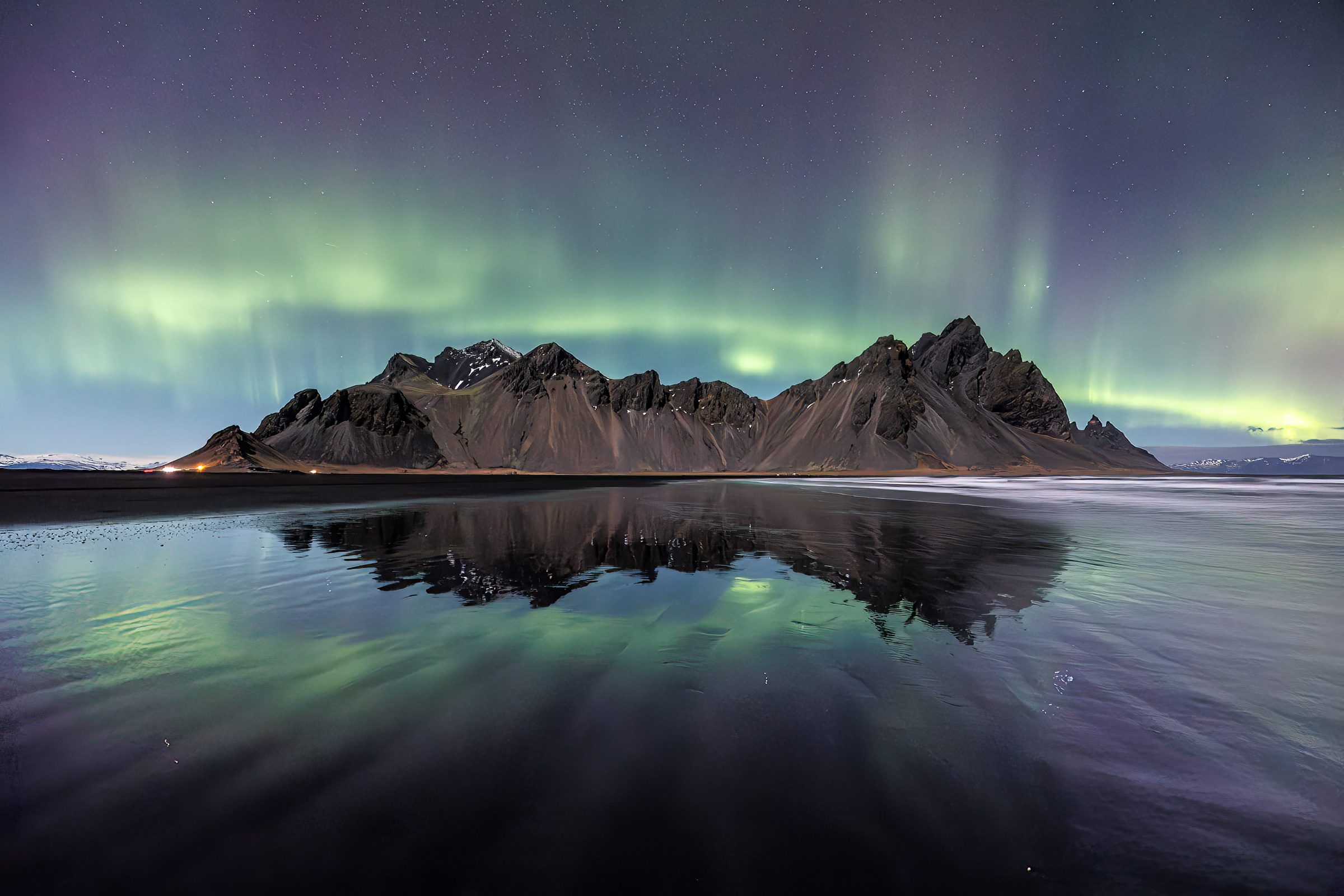 Photographing the Northern Lights Above Vestrahorn in Iceland